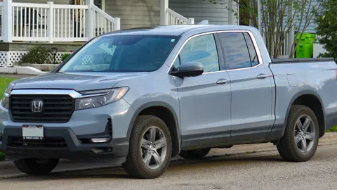 Honda Ridgeline pickup truck